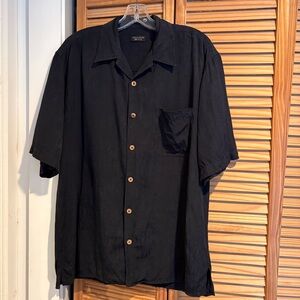 Cellini Black Men's Shirt 100% silk tropical pattern medium beach resort wear